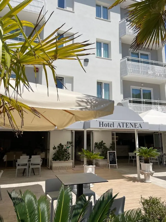 Hotel Atenea Golden Star Caorle 0*,