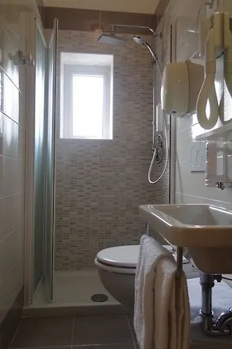 Hotel Atenea Golden Star Caorle İtalya